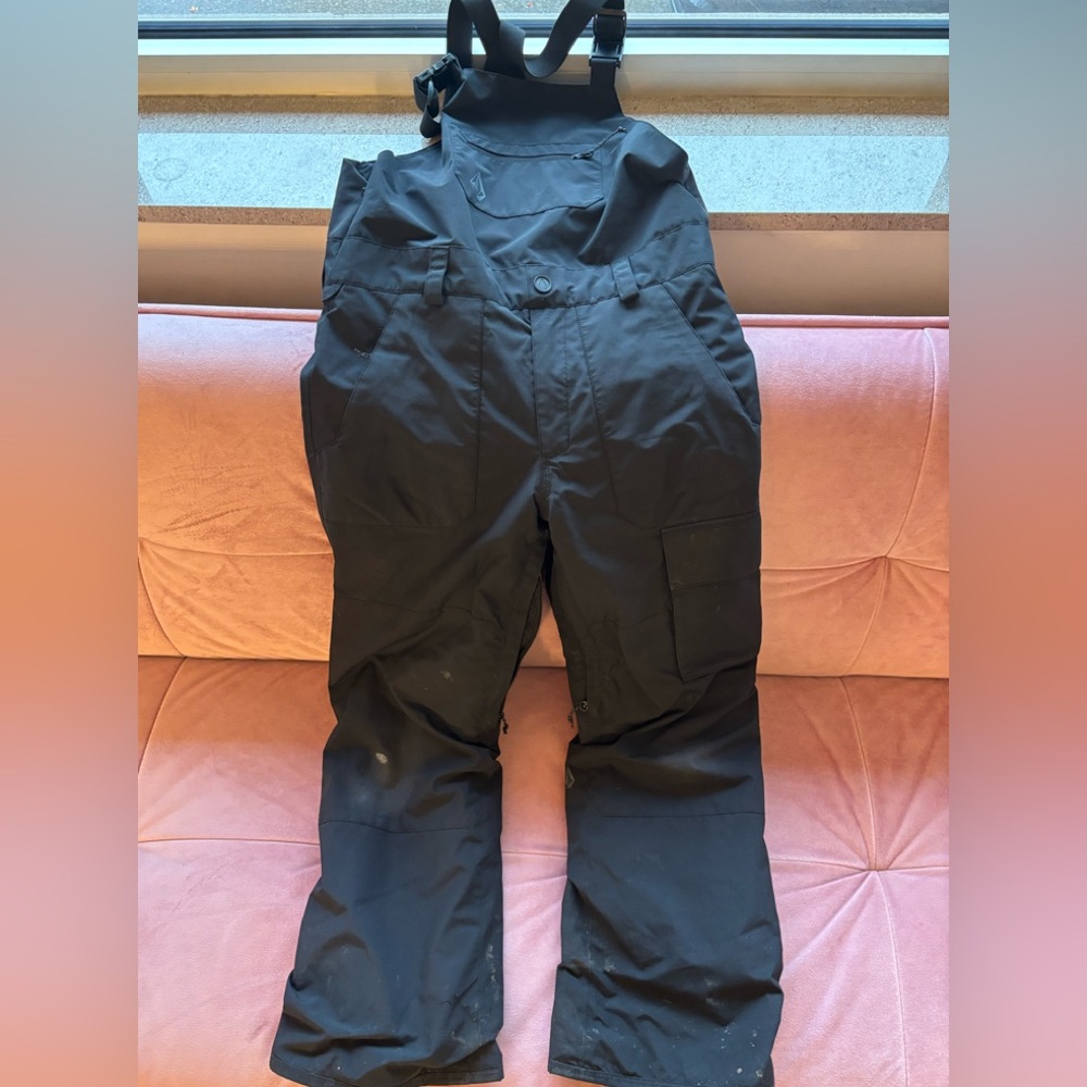 Volcom
Barkley Insulated Bib Overall - boys youth